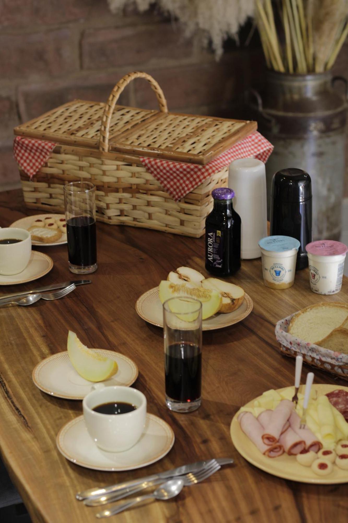 Pietra Rossa- Vale Dos Vinhedos Hotel Bento Goncalves Phòng bức ảnh